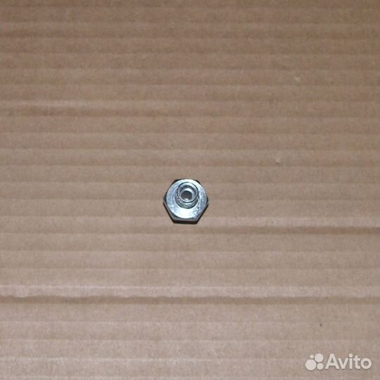 Штуцер М10*1,0*М12*1,5 ввертный трубка д.6 клапана