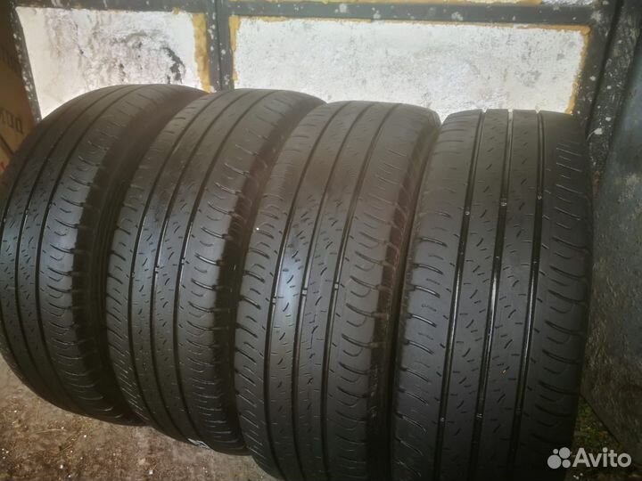 Goodyear EfficientGrip Cargo 205/65 R16C