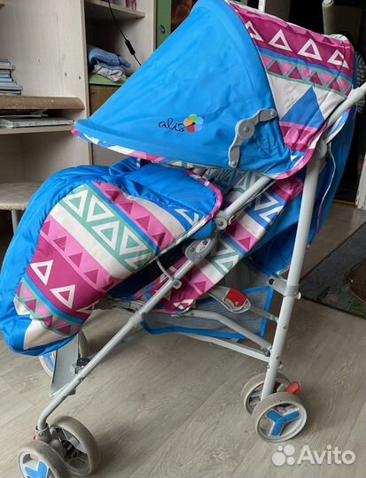 Прогулочная коляска