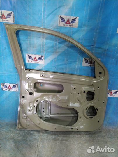 Дверь передняя левая передняя левая Mitsubishi Asx