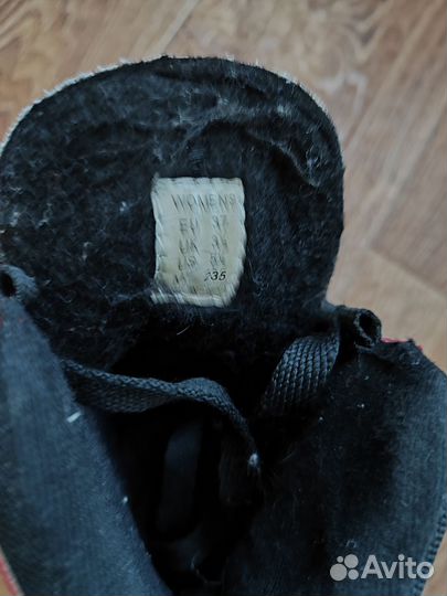 Коньки утеплённые размер 37
