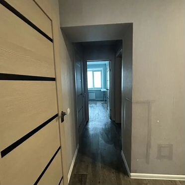 3-к. квартира, 72 м², 1/2 эт.