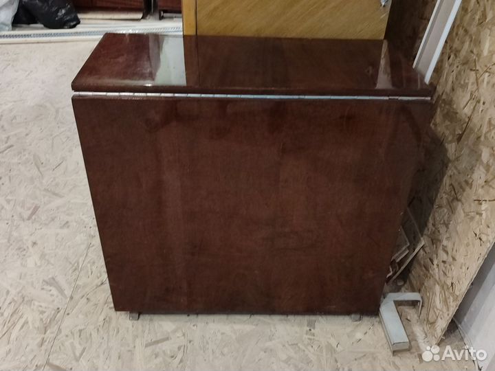 Стол складной