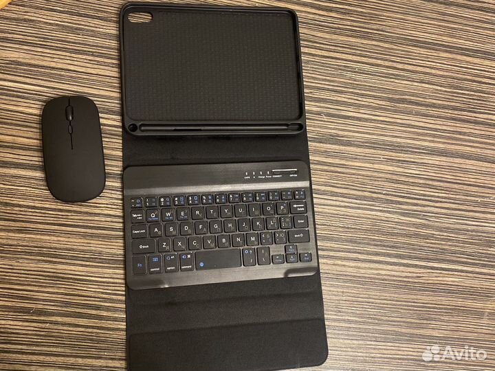 Чехол-клавиатура по bluetooth для iPad 6mini