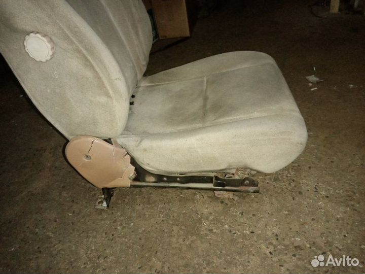 Сиденье переднее левое Great Wall Cc 6460 Fmk20