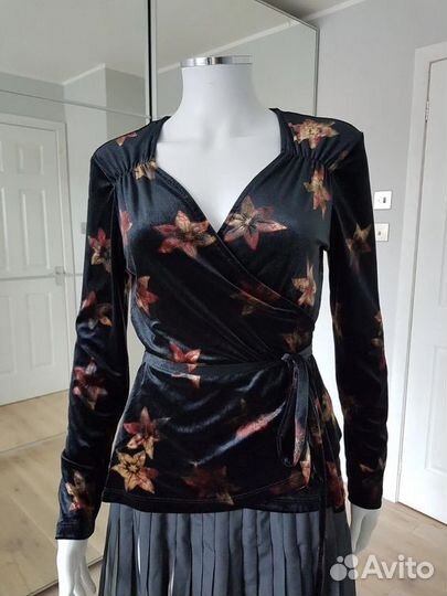 And other stories бархатный топ, блузка с цветами