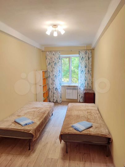2-к. квартира, 48 м², 3/5 эт.