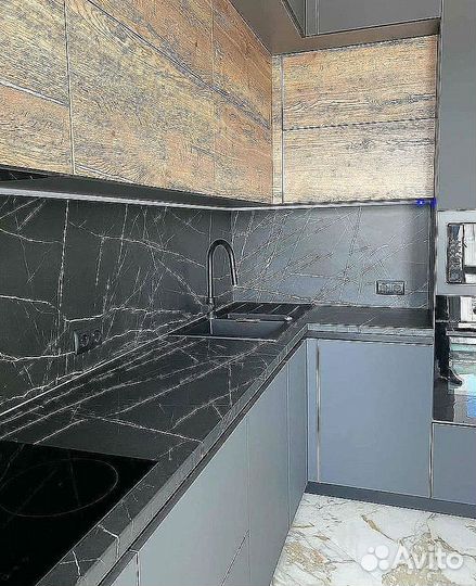 Кухня в потолок