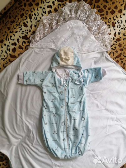 Конверт на выписку. Лента в подарок 2шт