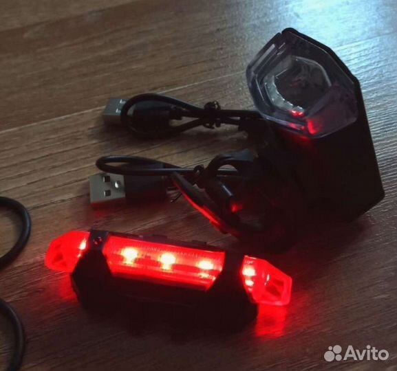 Фонарик для велосипеда