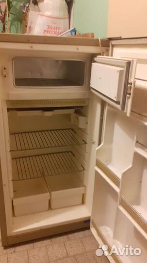 Холодильник иней