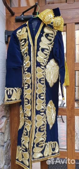 Халат праздничный традиционный