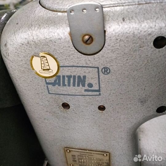 Швейная машинка