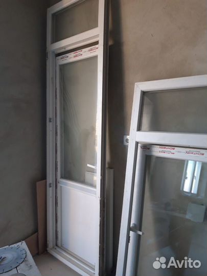 Окно и дверь балконные 