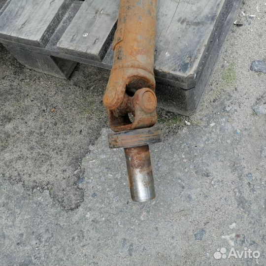 Вал карданный Toyota Hiace 1995-2002