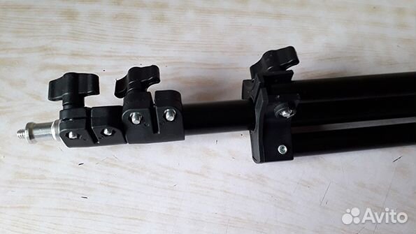 Штатив универсальный трипод“raygood