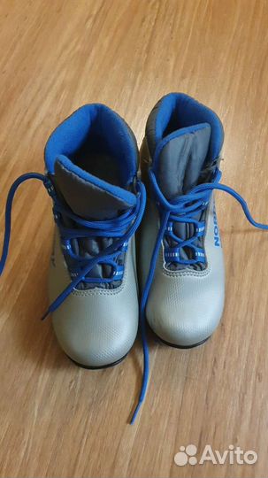 Лыжные ботинки 30, 33