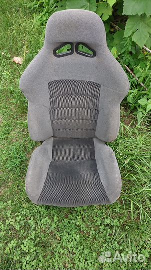 Спортивное анатомическое авто кресло sparco
