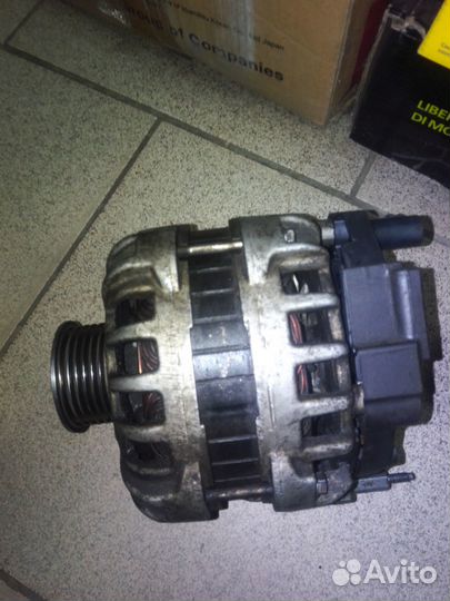 Генератор POL sedan 1,6