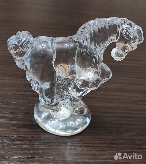 Статуэтка лошадь хрустальная новая