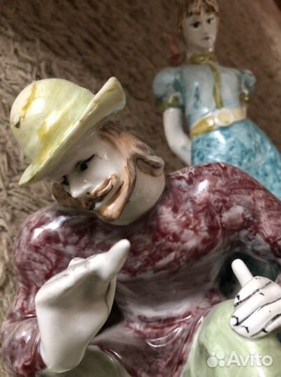 Фарфоровые статуэтки