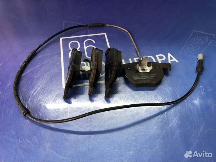 Колодки тормозные задние Bmw X5 F15 N57D30A 2014