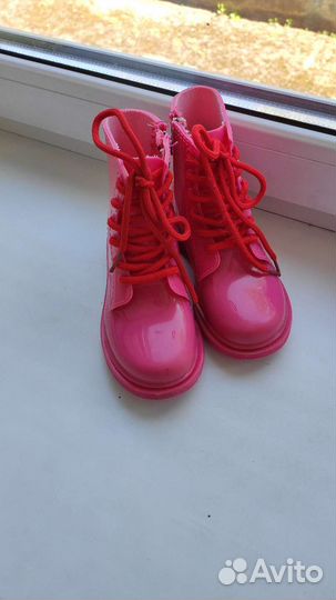 Резиновые ботинки