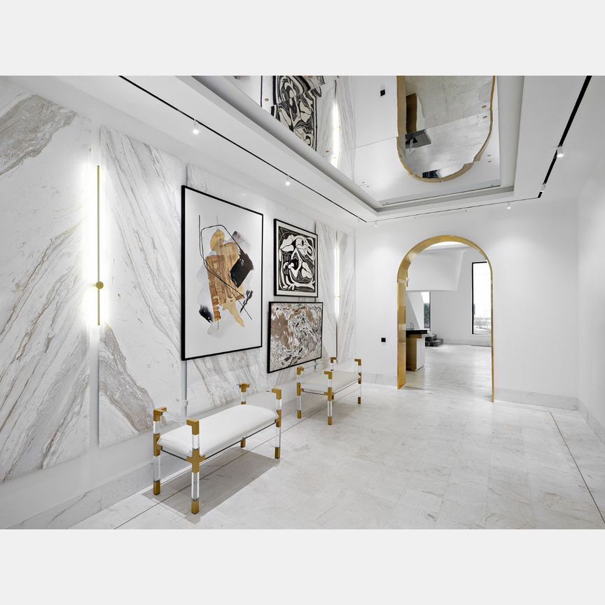 3-к. апартаменты, 107 м², 6/7 эт.