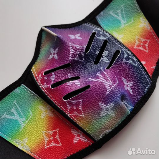 Маска Louis Vuitton