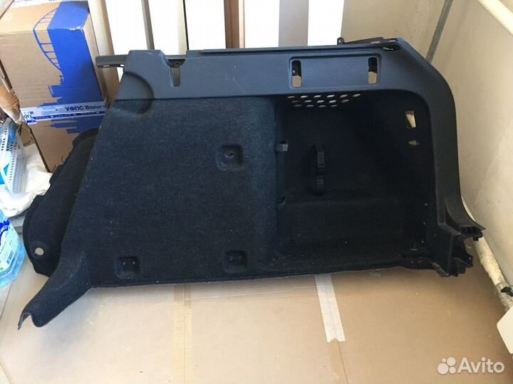 Обшивка багажника Skoda Octavia A7