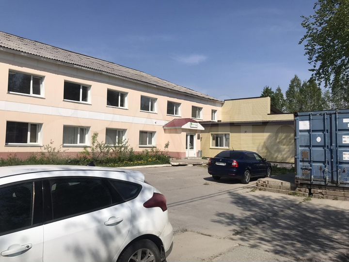 Здание, 1123.3 м²