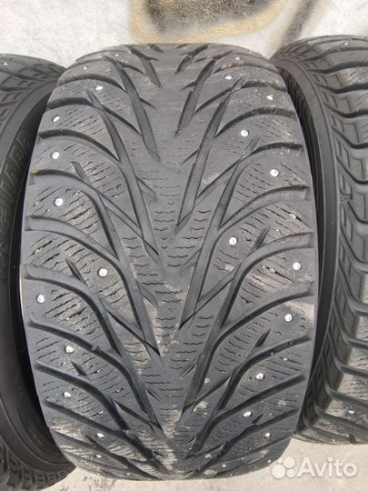Yokohama Ice Guard IG35 255/45 R19