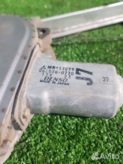 Стеклоподъемник передний левый Mitsubishi Pajero