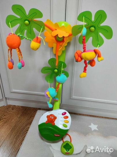 Мобиль на кроватку tiny love