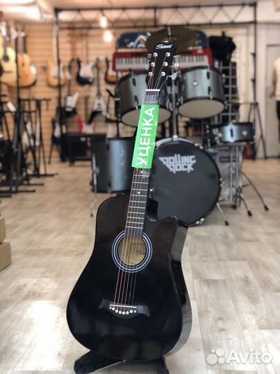 Гитара акустическая