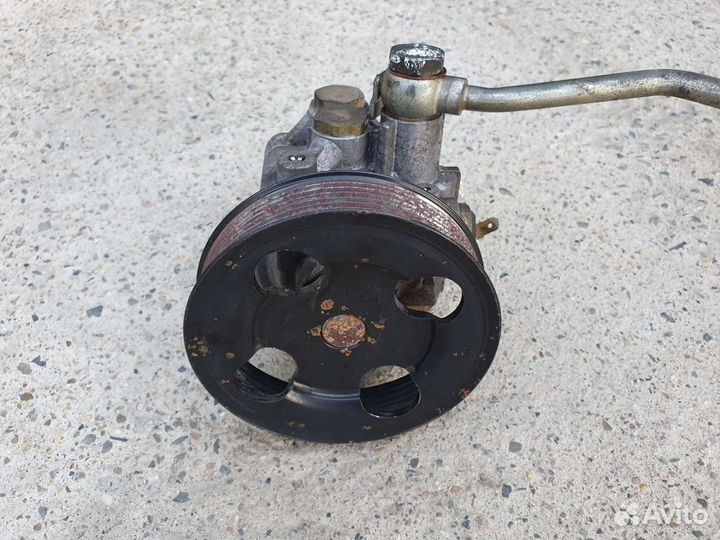 Насос гидроусилителя руля для Mitsubishi Pajero 3