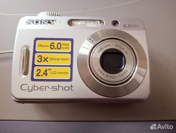 Цифровой фотоаппарат sony