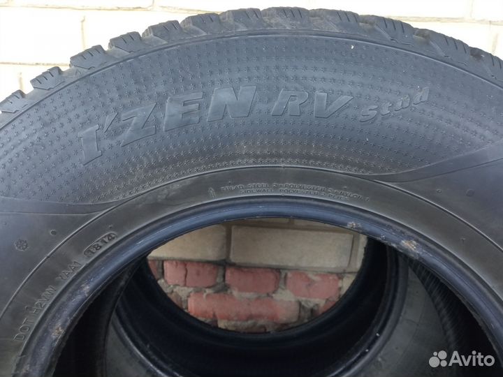 Kumho I'Zen RV Stud KC16 245/70 R16 111T
