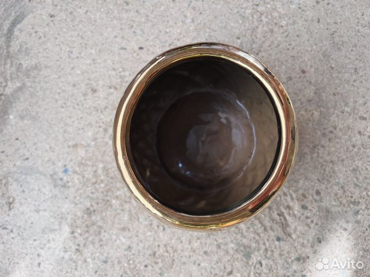 Кашпо золото