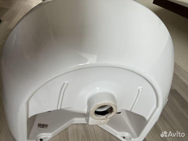 Умывальник (раковина в ванную), фирмы Vitra