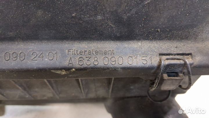 Корпус воздушного фильтра Mercedes Vito W638