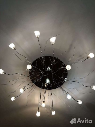 Люстра с бусами