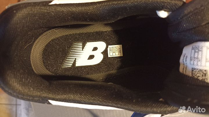 Кроссовки женские new balance