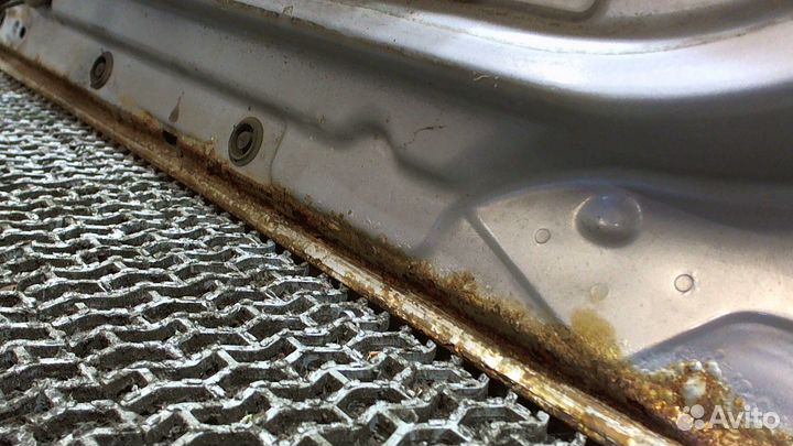 Дверь раздвижная Mazda 5 (CR), 2006