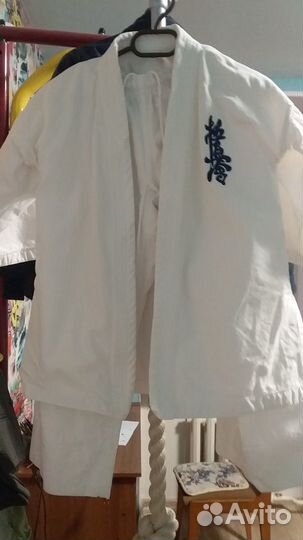Костюм для занятий карате