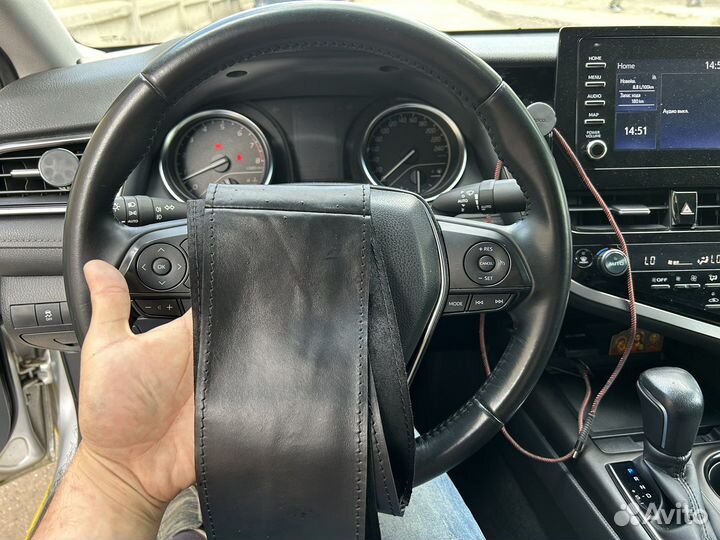 Оплетка на руль. Зашивка включена