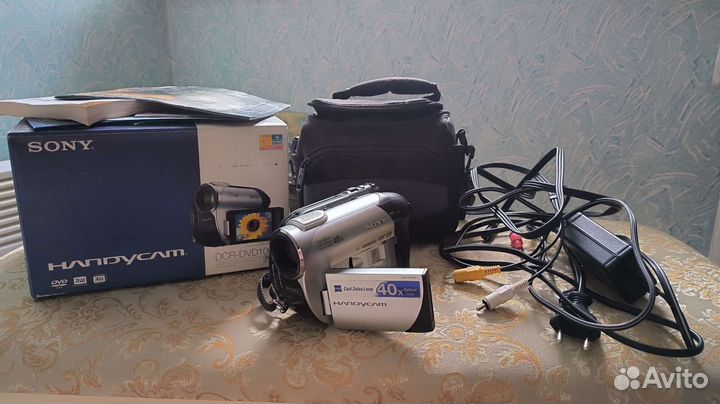 Видеокамера Sony handycam dcr-dvd 106 e