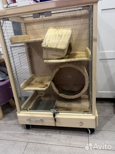 Продам ветрину для шиншилл
