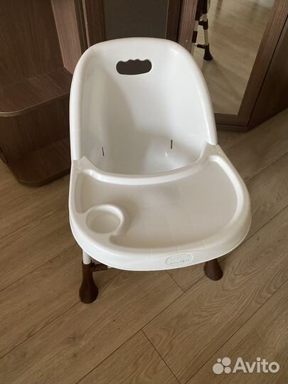 Столик для кормления