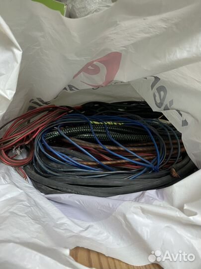 Аудиосистема в машину